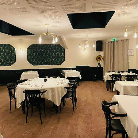 Hotel Restaurant Logis Chez Sophie Briouze
