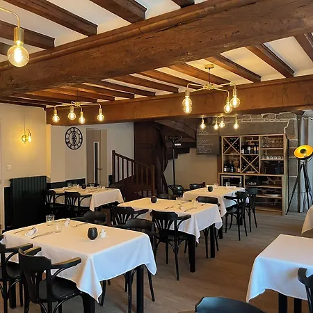 Restaurant Logis Chez Sophie Briouze